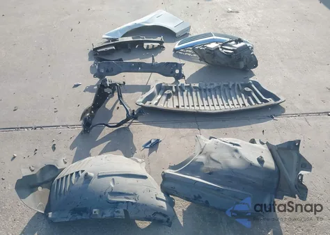 2012 Mercedes-Benz E 350 from USA, damaged, VIN WDDHF5KB8CA650180